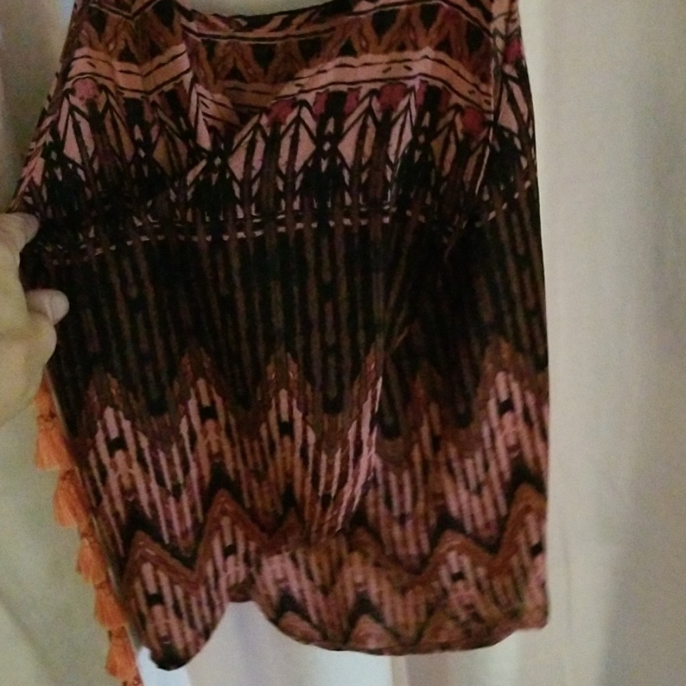 Tank/cami split back - Picture 2 of 3